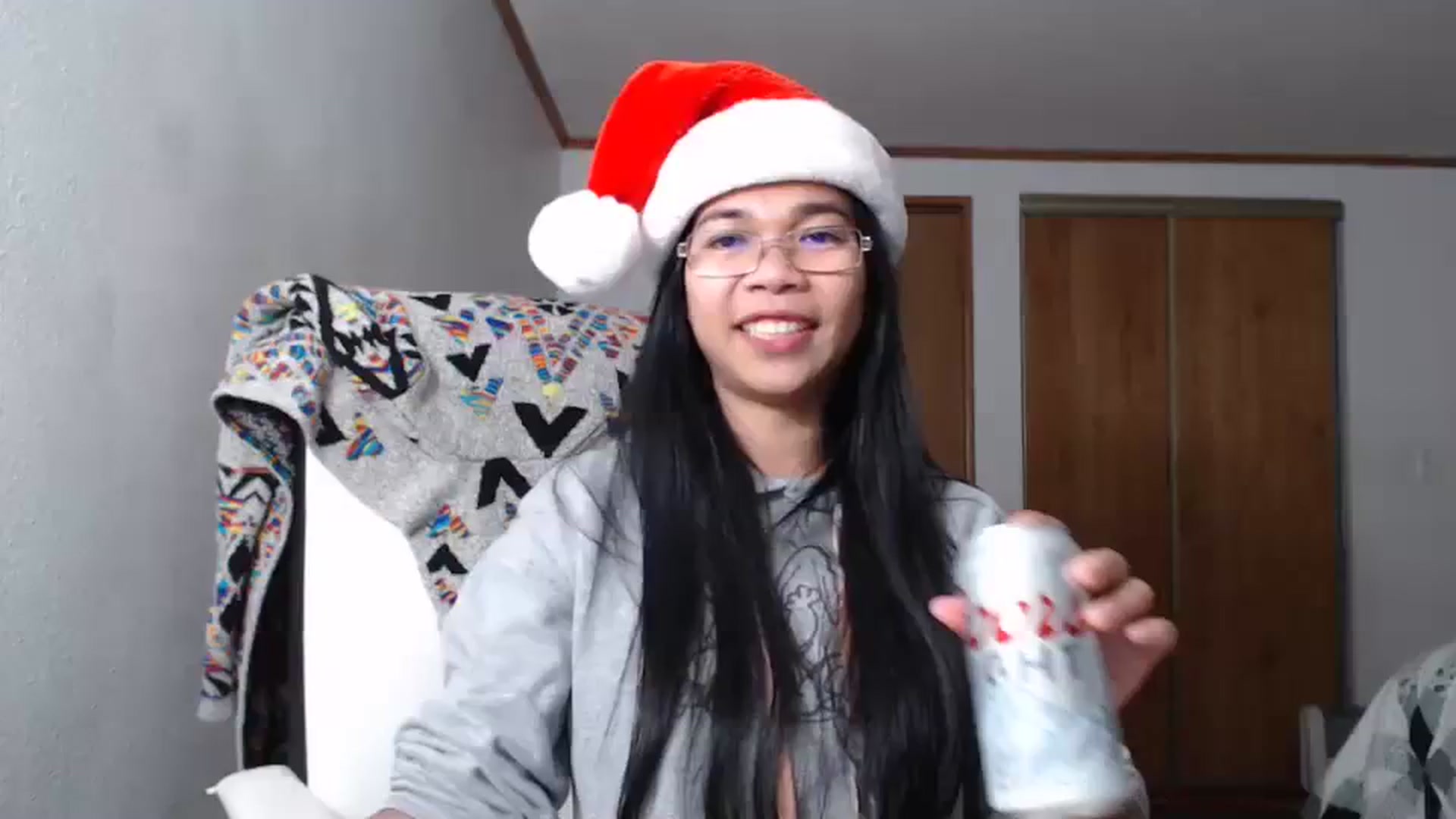 Gallery image thumbnail from Littlekai2023's myfreecams stream on, 12/27/2023, 02:48 image 13 of 20
