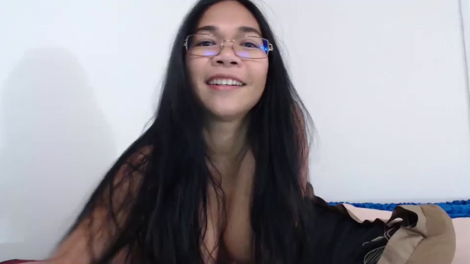 Gallery image thumbnail from Littlekai2023's myfreecams stream on, 01/08/2024, 03:25 image 3 of 20