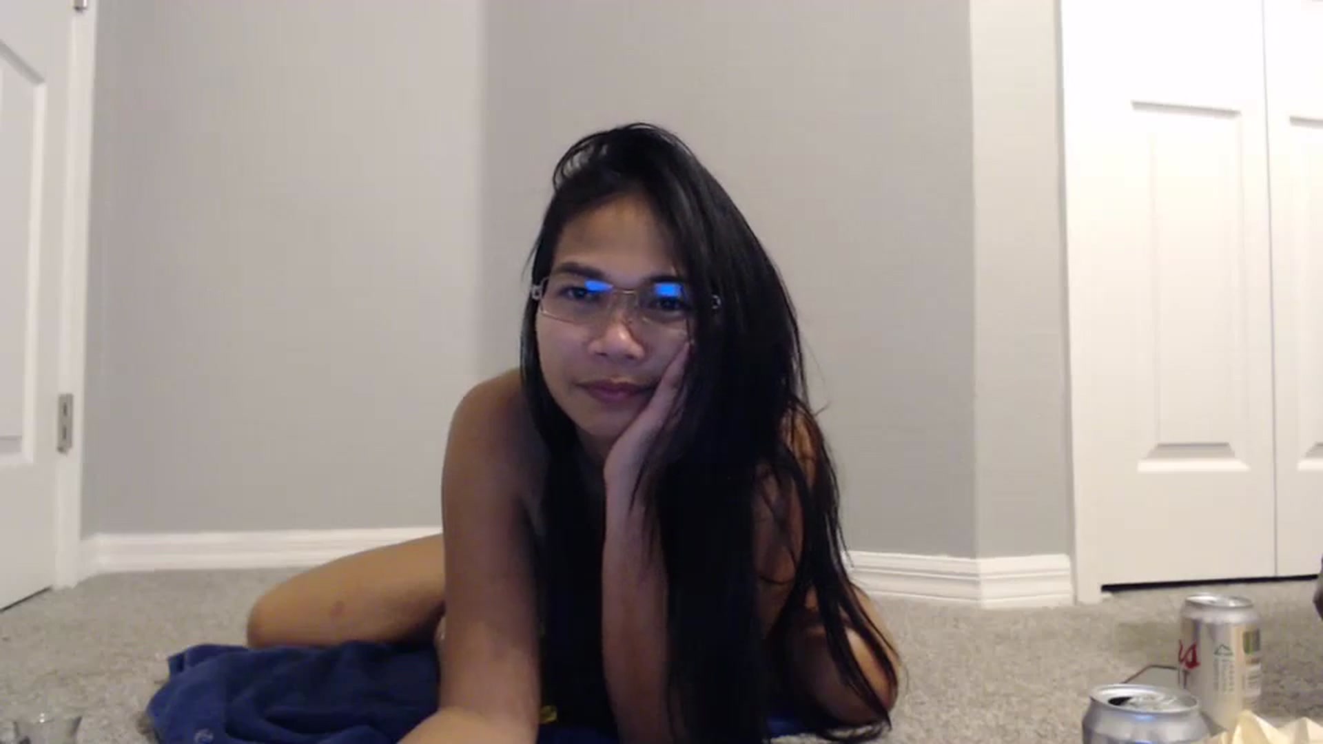 Gallery image thumbnail from Littlekai2023's myfreecams stream on, 01/28/2024, 02:05 image 7 of 20