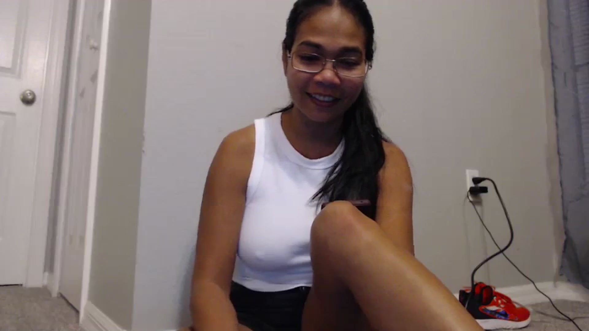 Gallery image thumbnail from Littlekai2023's myfreecams stream on, 01/30/2024, 02:30 image 2 of 20