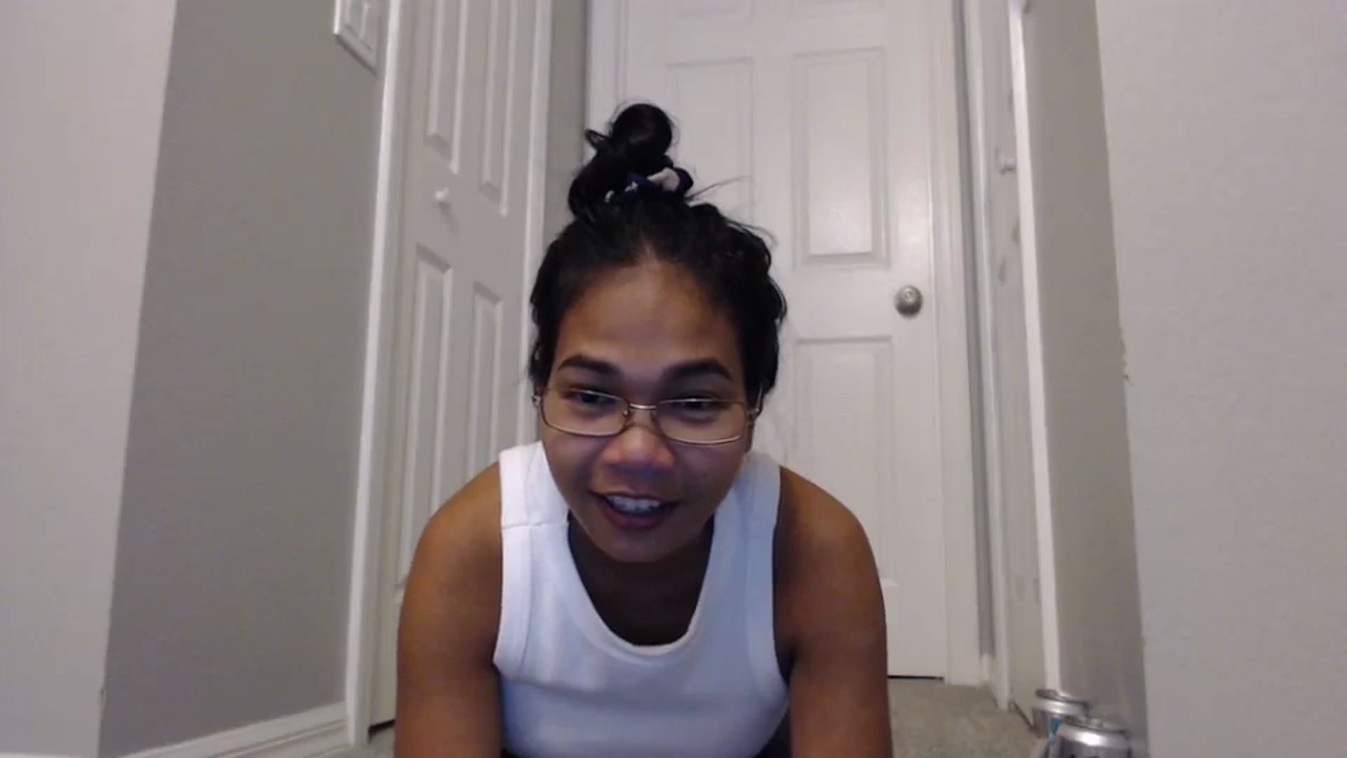 Gallery image thumbnail from Littlekai2023's myfreecams stream on, 01/30/2024, 02:30 image 17 of 20