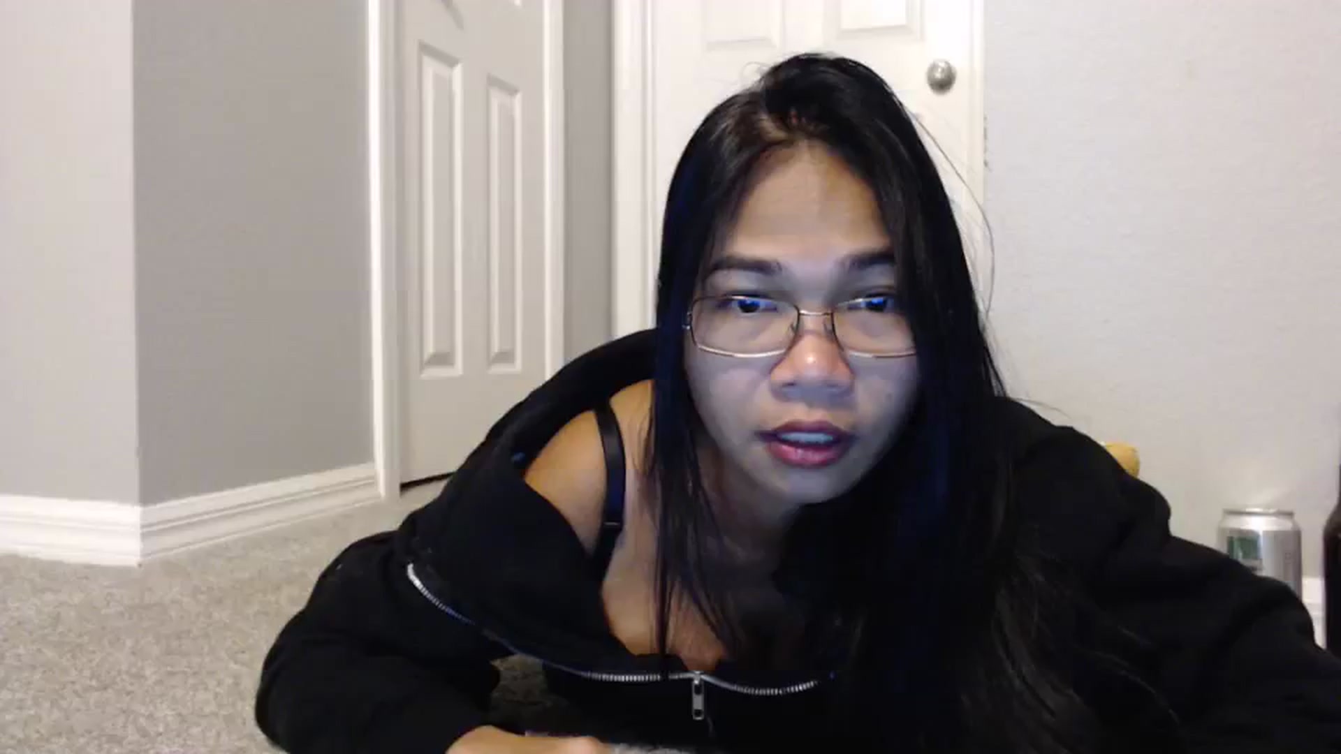 Gallery image thumbnail from Littlekai2023's myfreecams stream on, 01/31/2024, 01:08 image 14 of 20