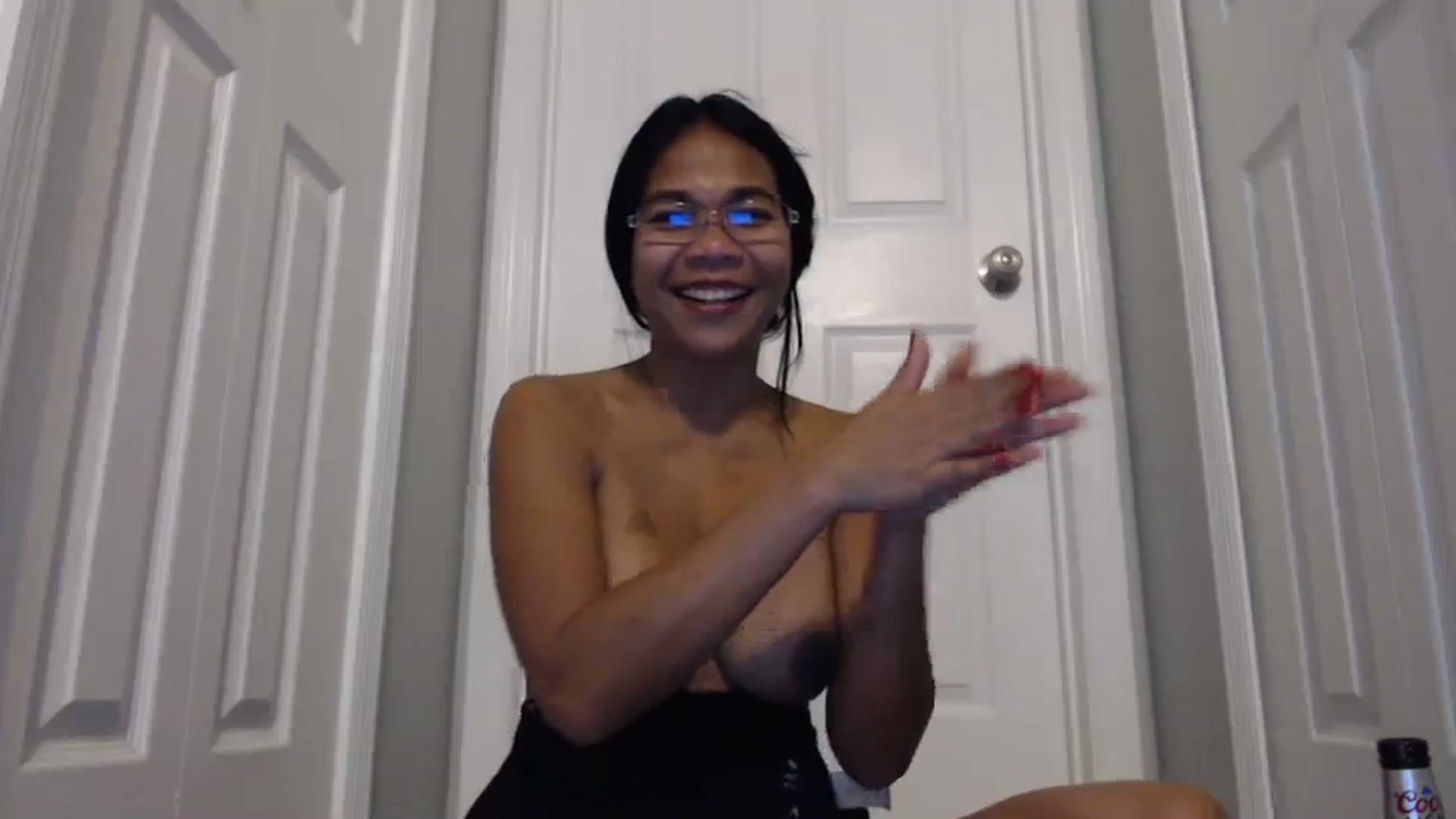 Gallery image thumbnail from Littlekai2023's myfreecams stream on, 02/04/2024, 03:25 image 6 of 20