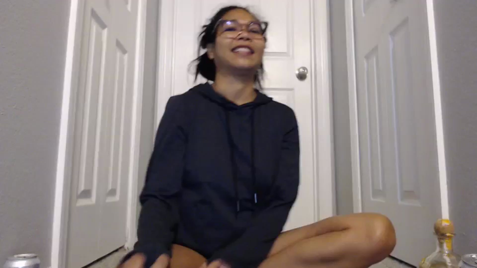 Gallery image thumbnail from Littlekai2023's myfreecams stream on, 02/12/2024, 01:57 image 2 of 20
