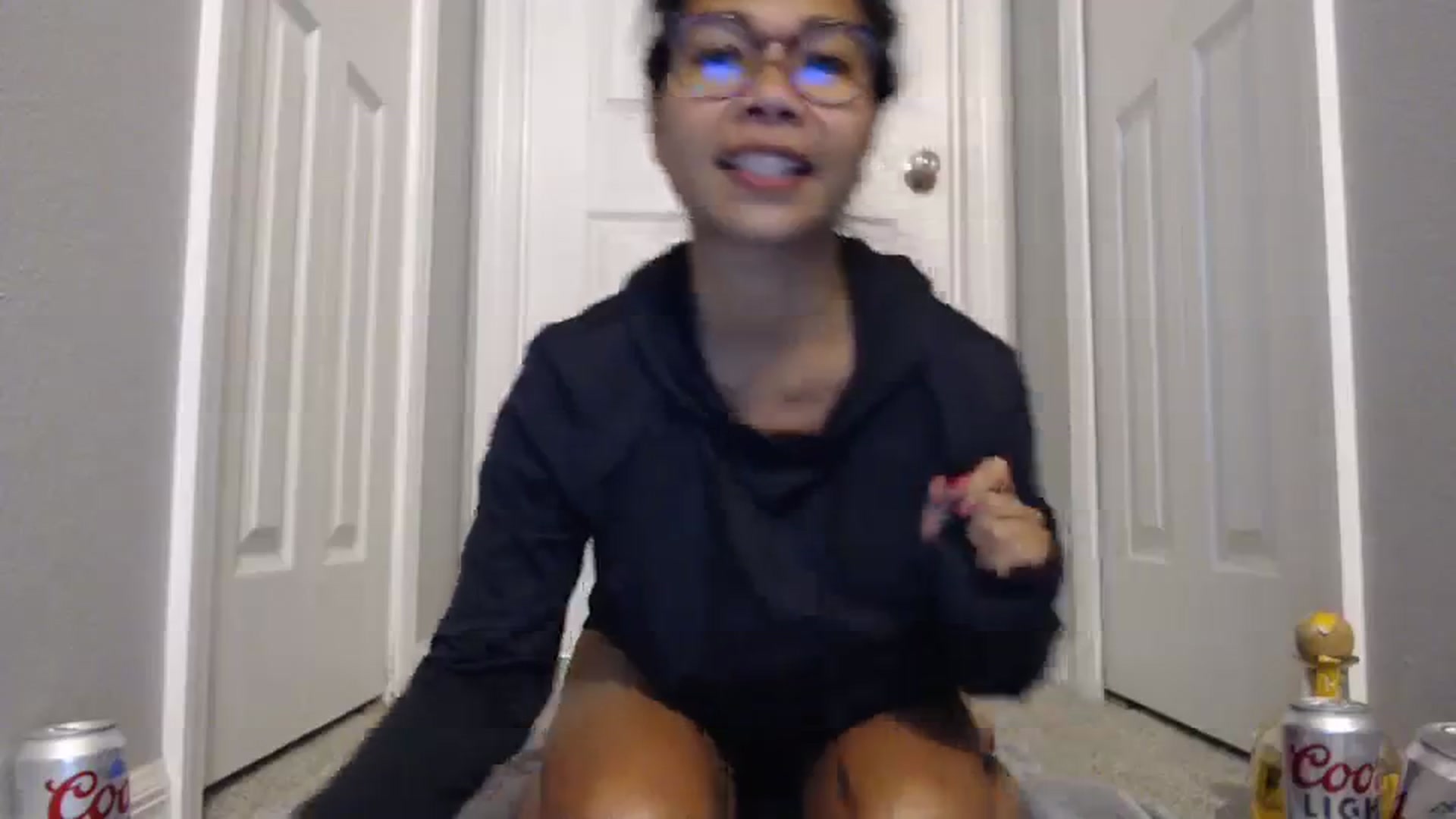 Gallery image thumbnail from Littlekai2023's myfreecams stream on, 02/12/2024, 01:57 image 8 of 20