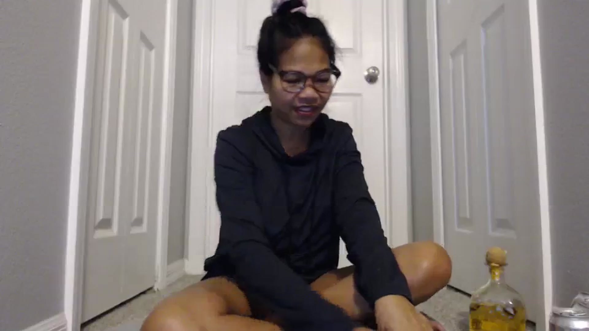 Gallery image thumbnail from Littlekai2023's myfreecams stream on, 02/12/2024, 01:57 image 19 of 20