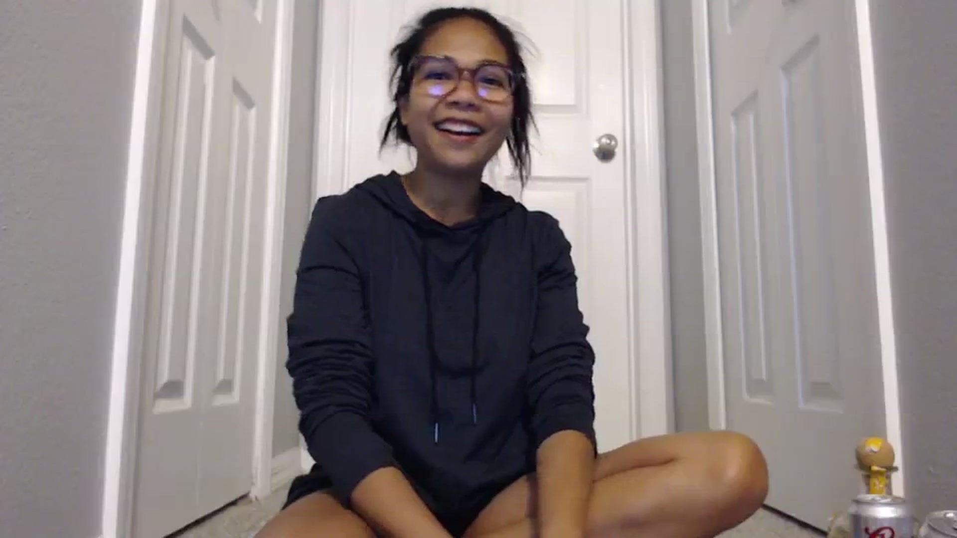 Gallery image thumbnail from Littlekai2023's myfreecams stream on, 02/12/2024, 01:57 image 5 of 20