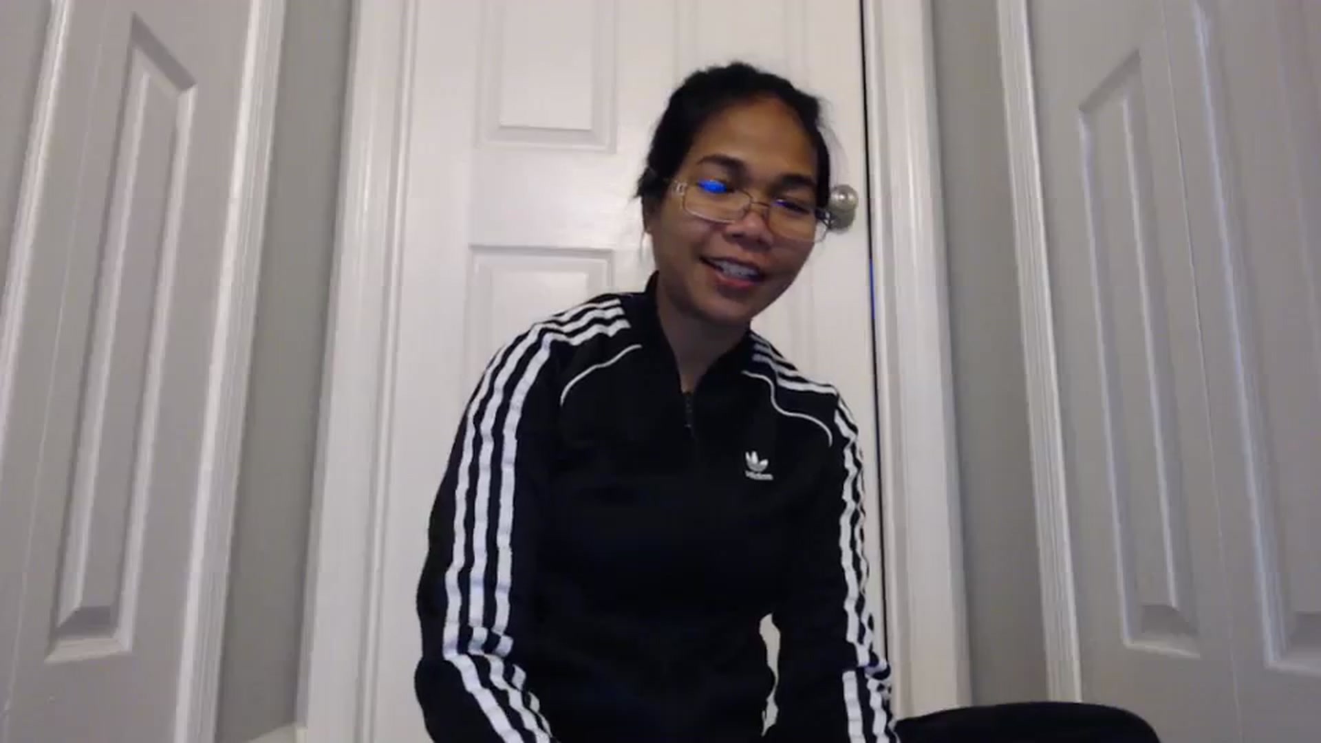 Gallery image thumbnail from Littlekai2023's myfreecams stream on, 02/19/2024, 24:02 image 12 of 20