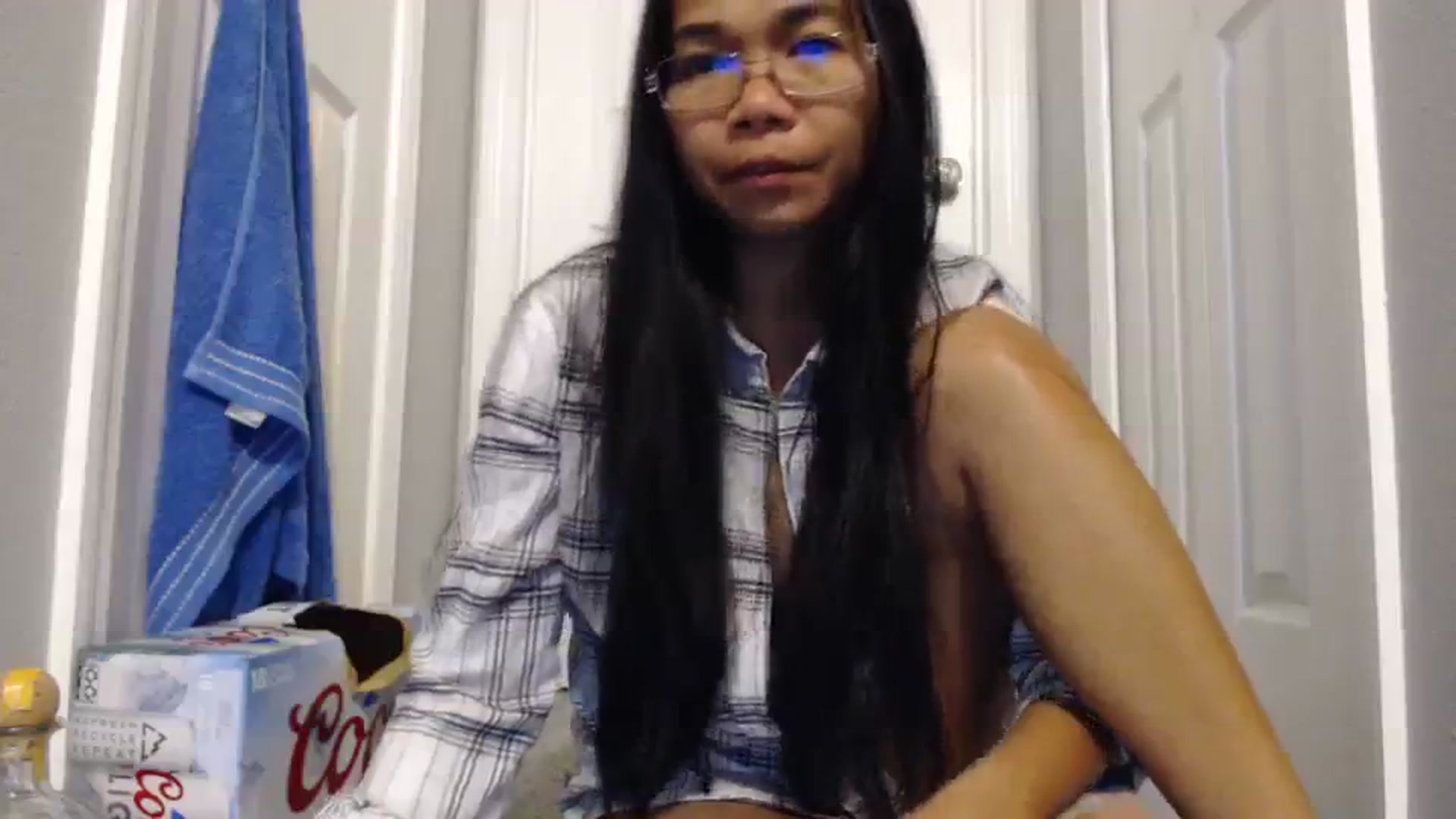 Gallery image thumbnail from Littlekai2023's myfreecams stream on, 02/25/2024, 04:05 image 7 of 20