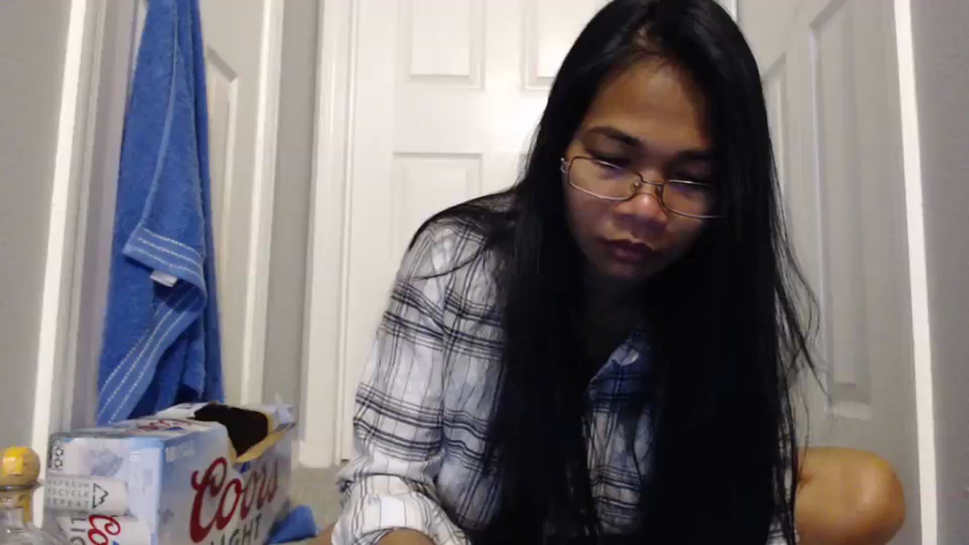 Gallery image thumbnail from Littlekai2023's myfreecams stream on, 02/25/2024, 04:05 image 3 of 20