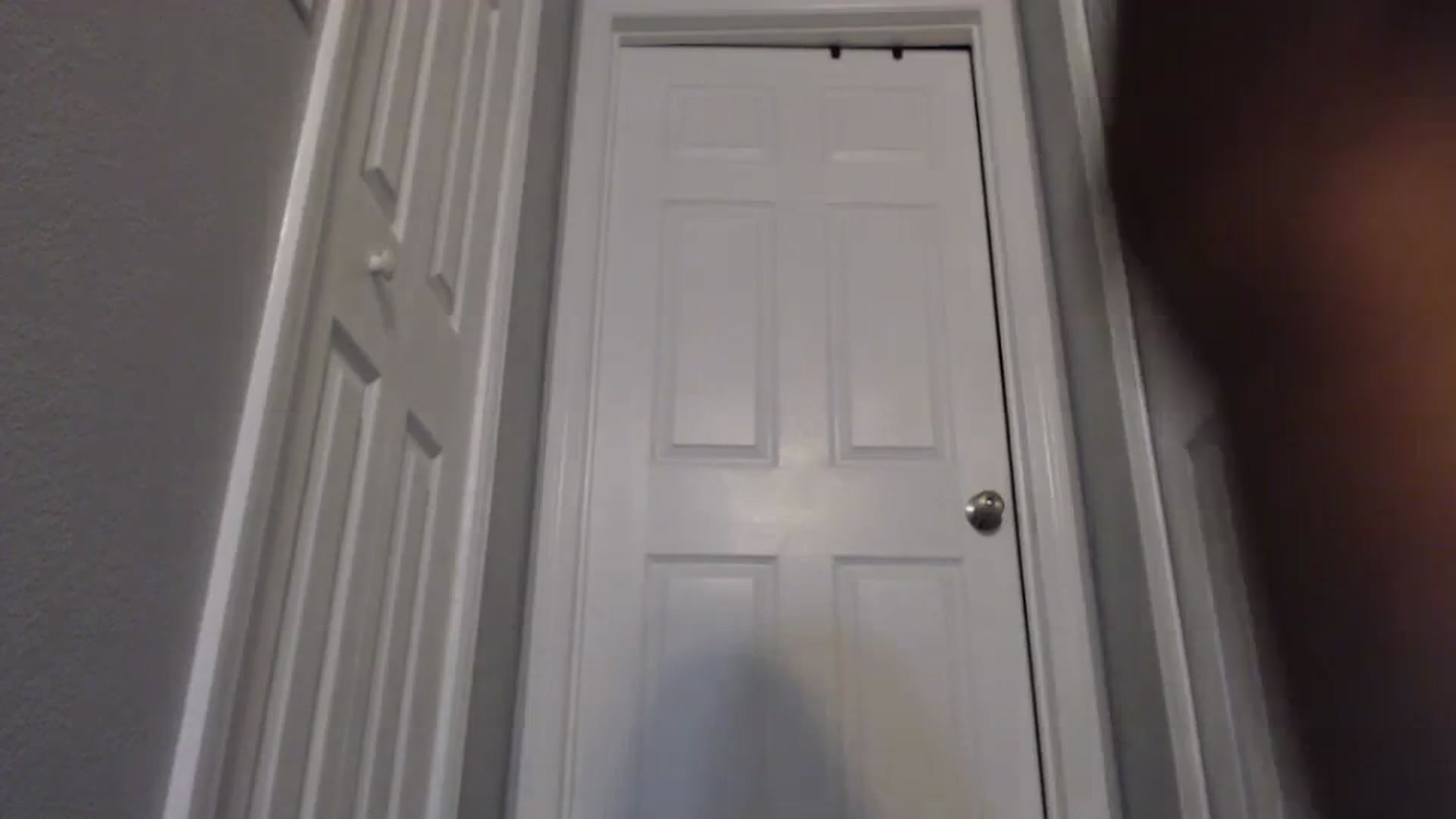 Gallery image thumbnail from Littlekai2023's myfreecams stream on, 02/26/2024, 24:28 image 19 of 20