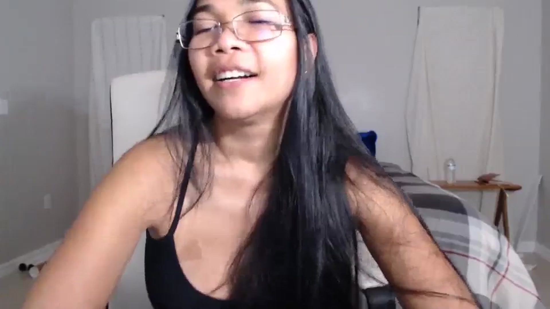 Gallery image thumbnail from Littlekai2023's myfreecams stream on, 02/29/2024, 04:10 image 20 of 20
