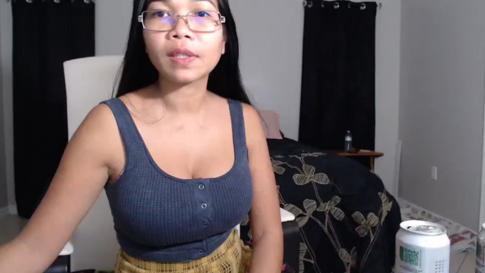 Gallery image thumbnail from Littlekai2023's myfreecams stream on, 03/01/2024, 03:19 image 5 of 20