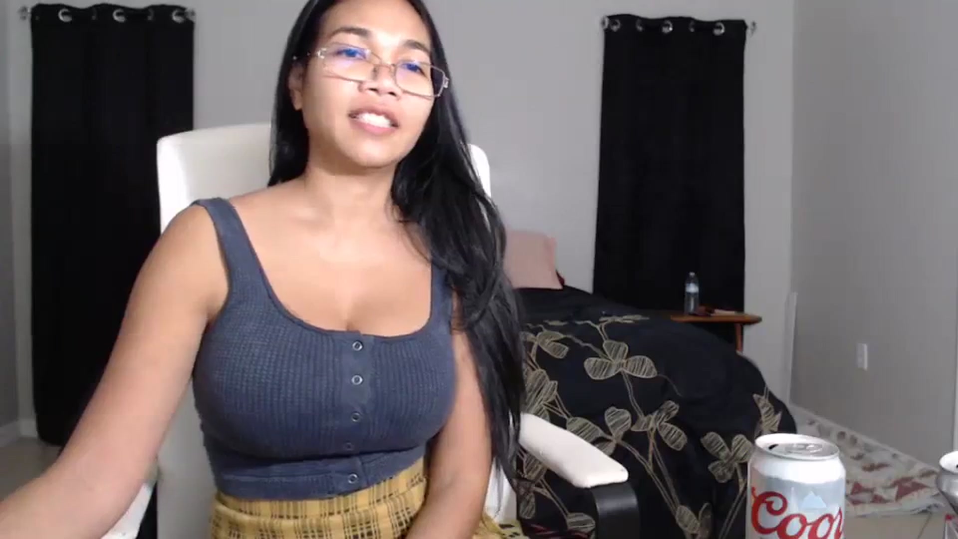 Gallery image thumbnail from Littlekai2023's myfreecams stream on, 03/01/2024, 03:19 image 12 of 20