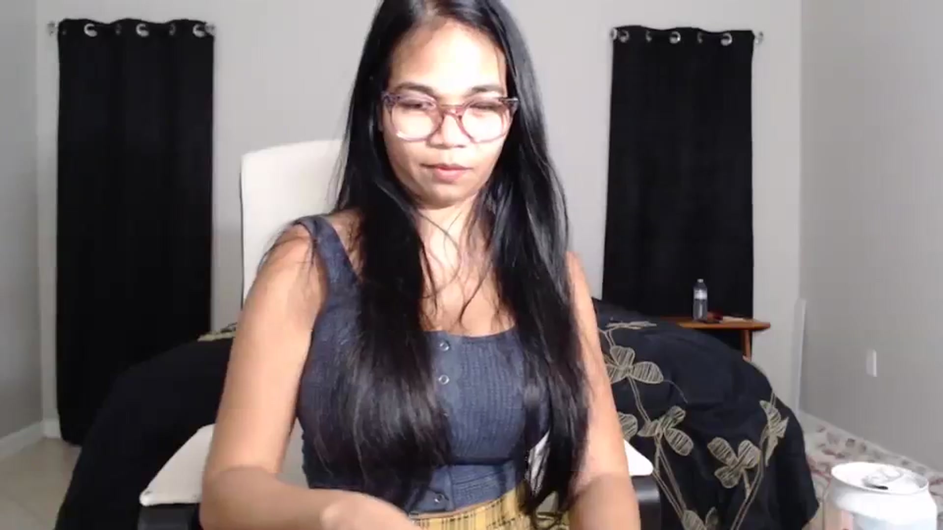 Gallery image thumbnail from Littlekai2023's myfreecams stream on, 03/01/2024, 03:19 image 20 of 20