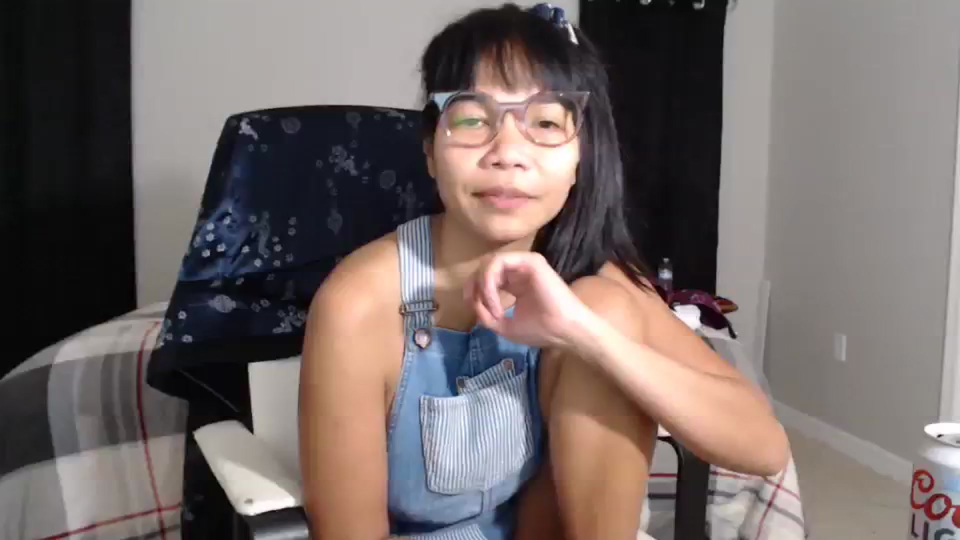 Gallery image thumbnail from Littlekai2023's myfreecams stream on, 03/04/2024, 03:21 image 13 of 20