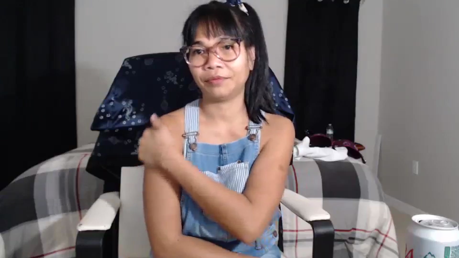 Gallery image thumbnail from Littlekai2023's myfreecams stream on, 03/04/2024, 03:21 image 5 of 20