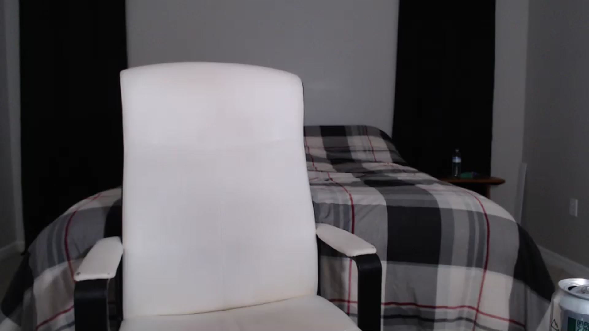 Gallery image thumbnail from Littlekai2023's myfreecams stream on, 03/05/2024, 01:49 image 7 of 20