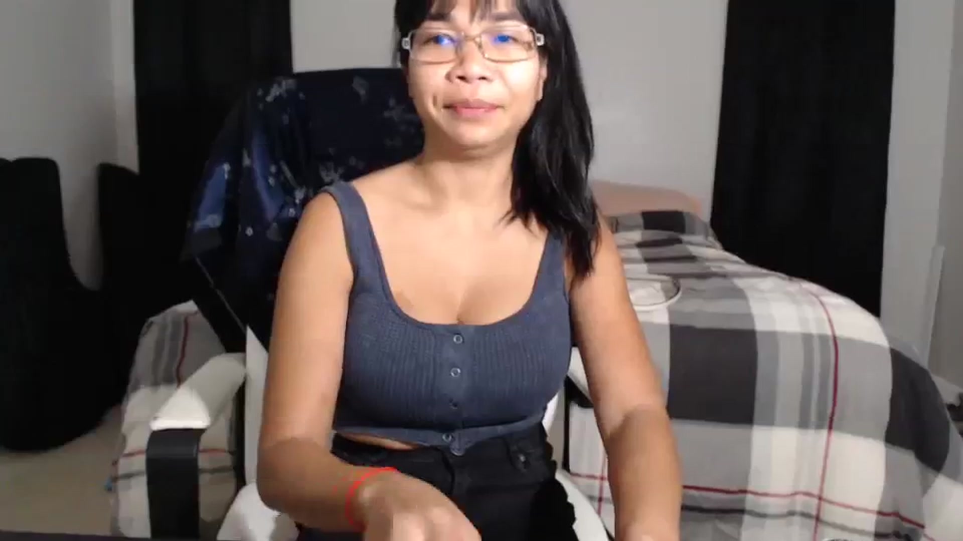 Gallery image thumbnail from Littlekai2023's myfreecams stream on, 03/26/2024, 02:40 image 5 of 20