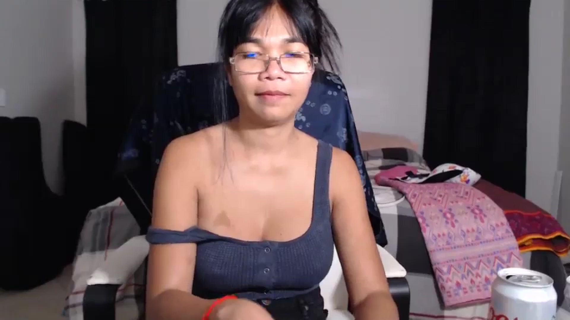 Gallery image thumbnail from Littlekai2023's myfreecams stream on, 03/26/2024, 04:19 image 15 of 20