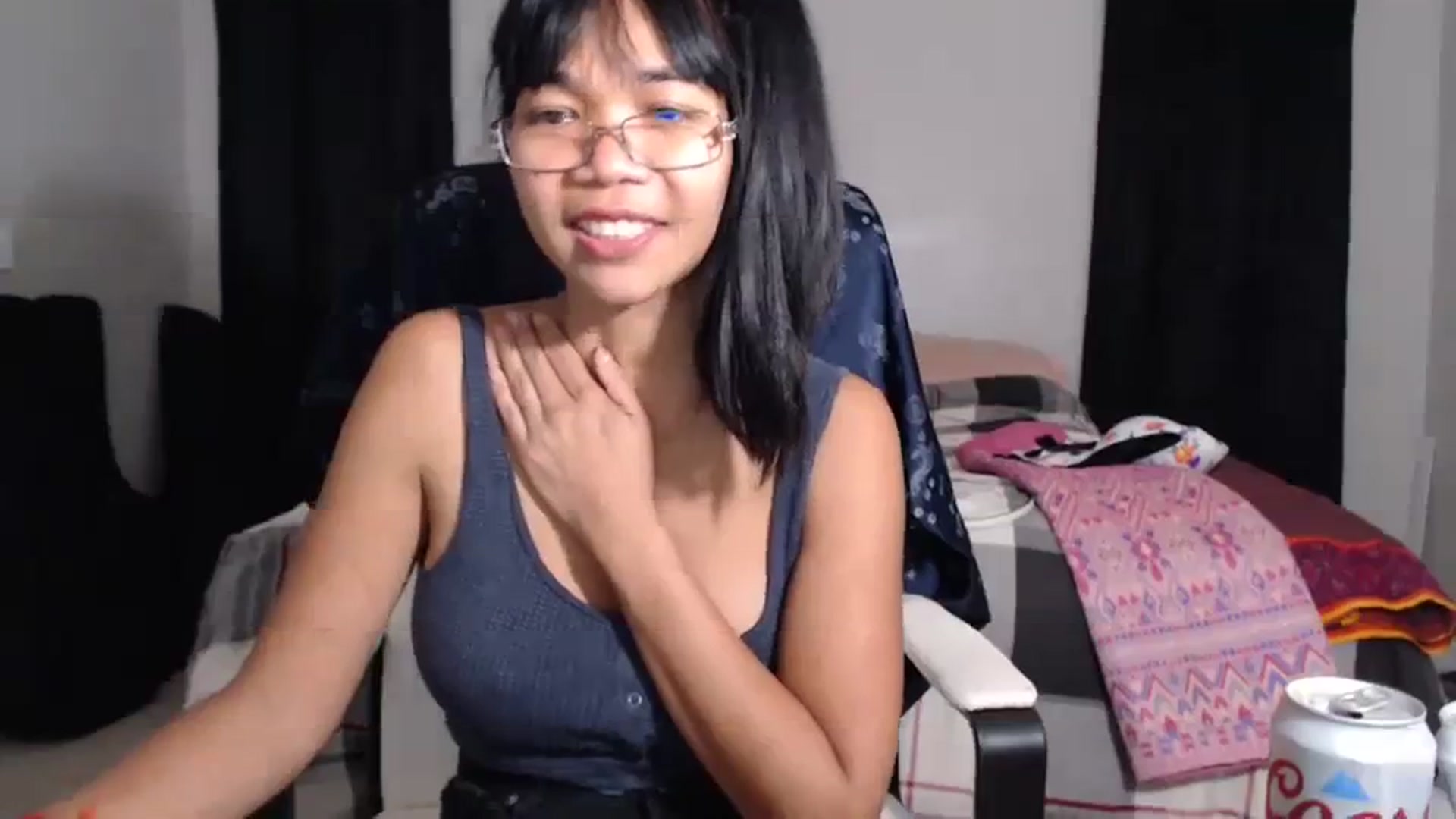 Gallery image thumbnail from Littlekai2023's myfreecams stream on, 03/26/2024, 04:19 image 4 of 20