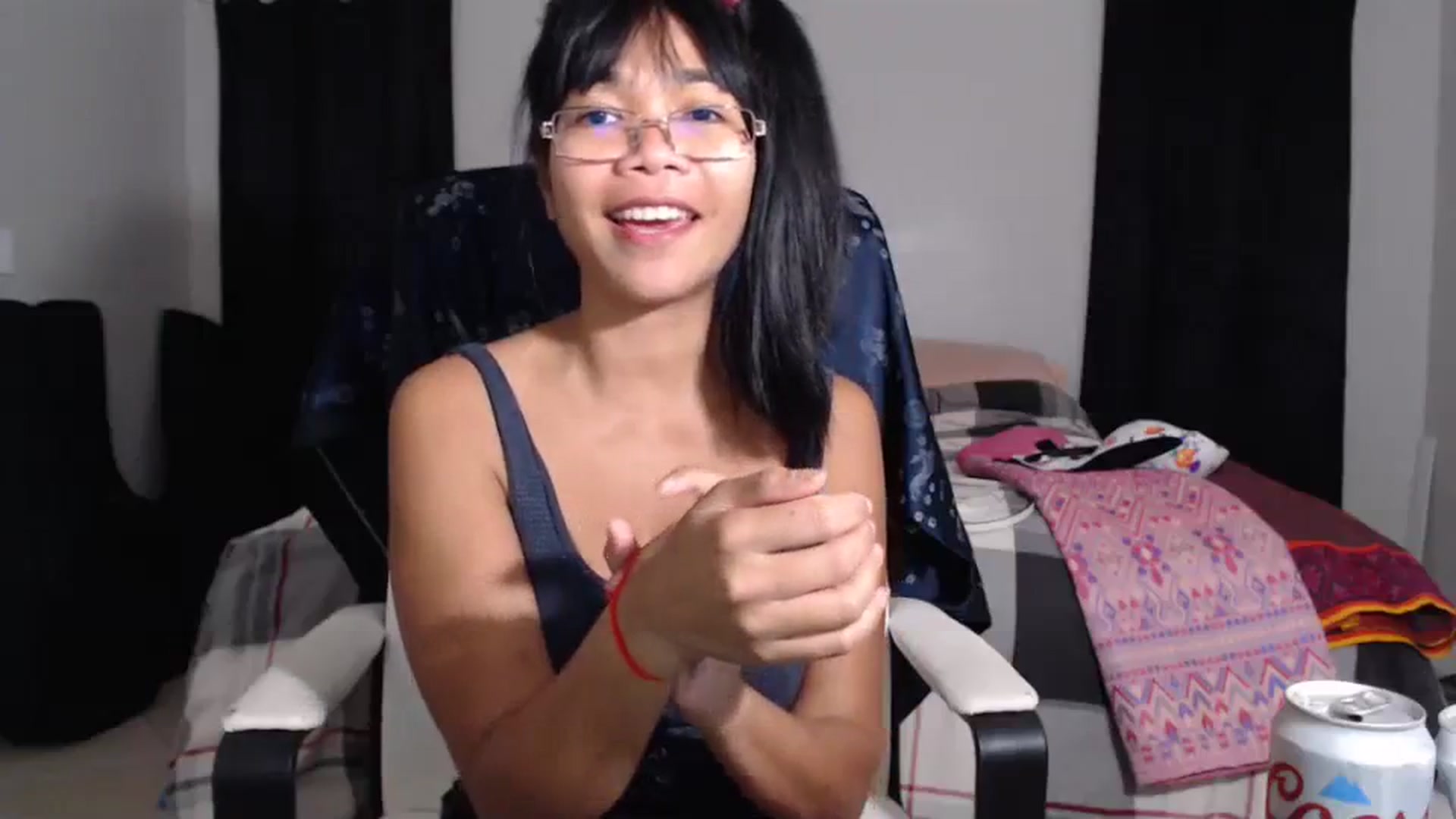 Gallery image thumbnail from Littlekai2023's myfreecams stream on, 03/26/2024, 04:19 image 2 of 20