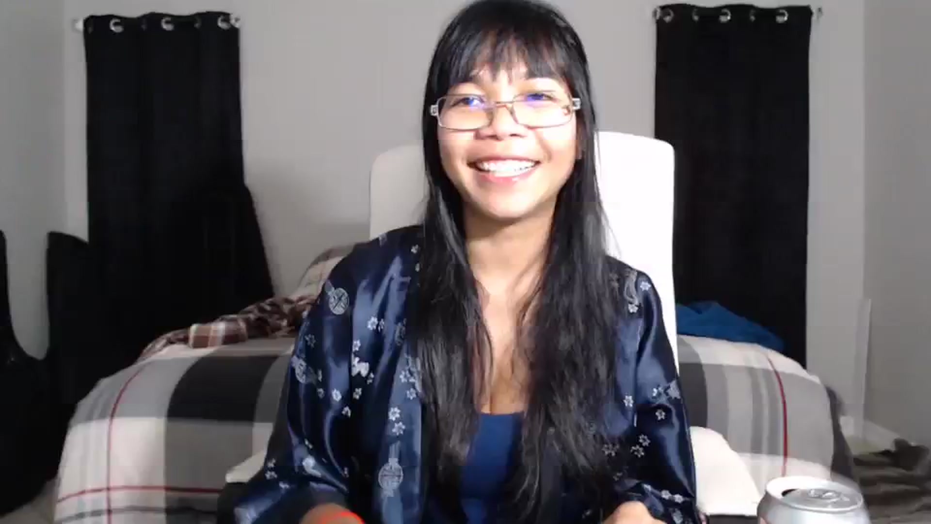 Gallery image thumbnail from Littlekai2023's myfreecams stream on, 03/27/2024, 05:34 image 8 of 20