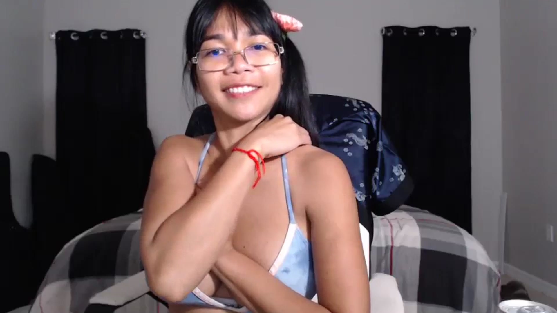 Gallery image thumbnail from Littlekai2023's myfreecams stream on, 03/28/2024, 03:13 image 14 of 20
