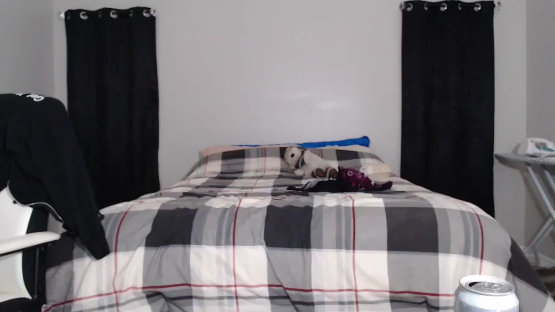 Gallery image thumbnail from Littlekai2023's myfreecams stream on, 04/03/2024, 01:20 image 19 of 20
