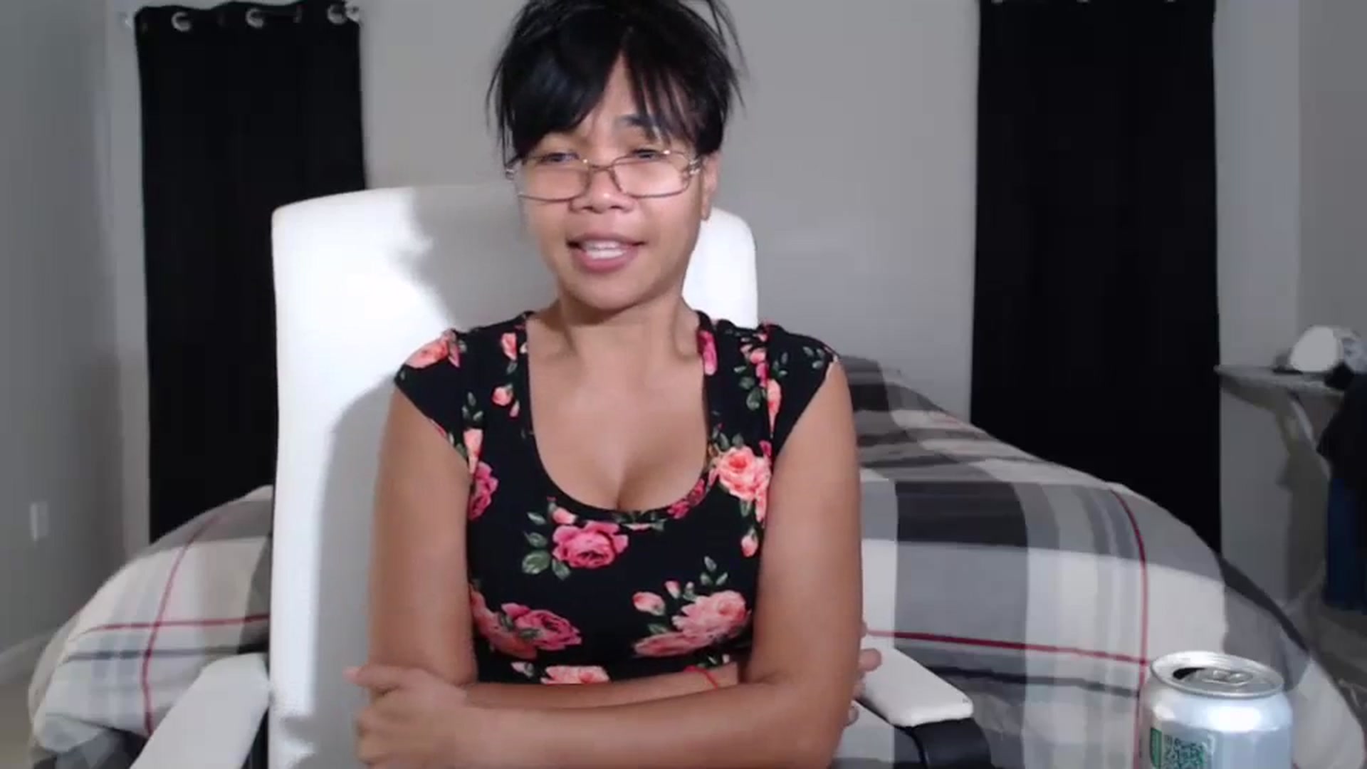 Gallery image thumbnail from Littlekai2023's myfreecams stream on, 04/13/2024, 23:12 image 4 of 20