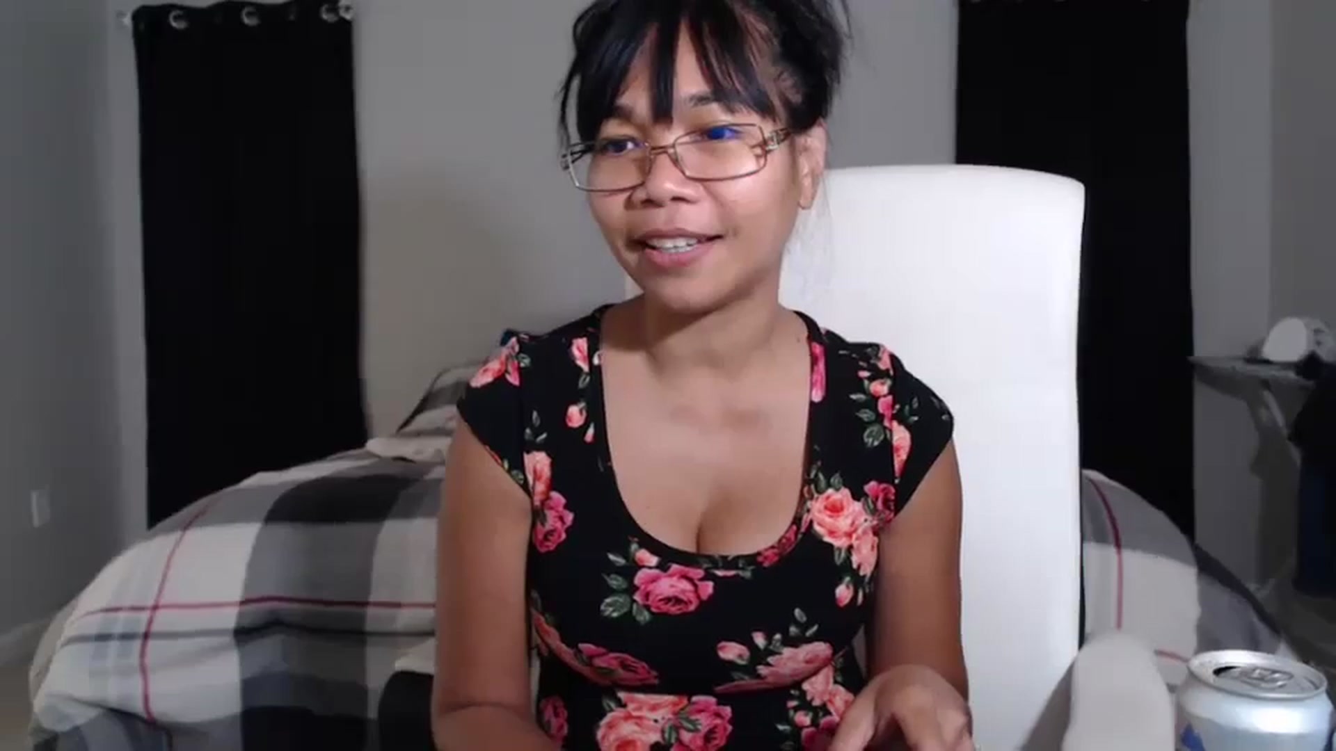 Gallery image thumbnail from Littlekai2023's myfreecams stream on, 04/13/2024, 23:12 image 10 of 20