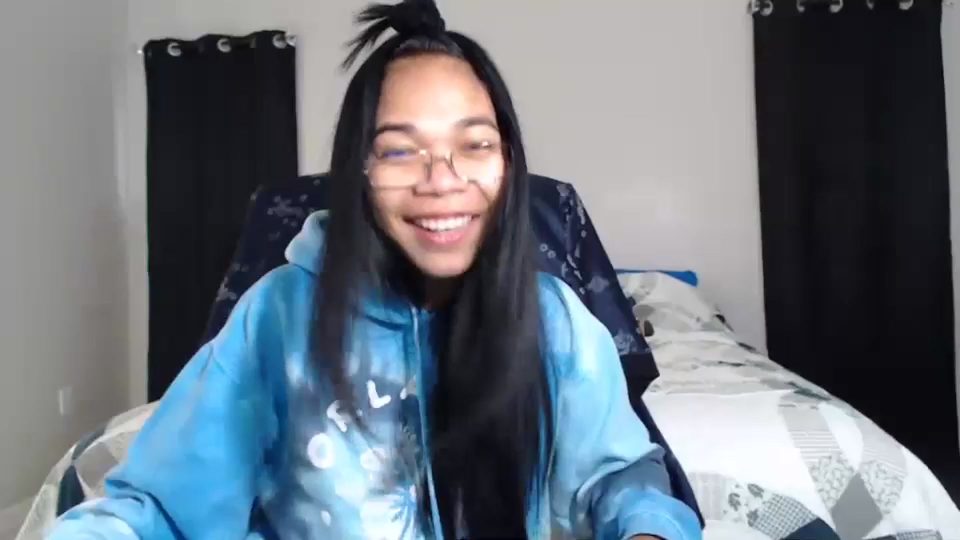 Gallery image thumbnail from Littlekai2023's myfreecams stream on, 04/20/2024, 14:43 image 4 of 20