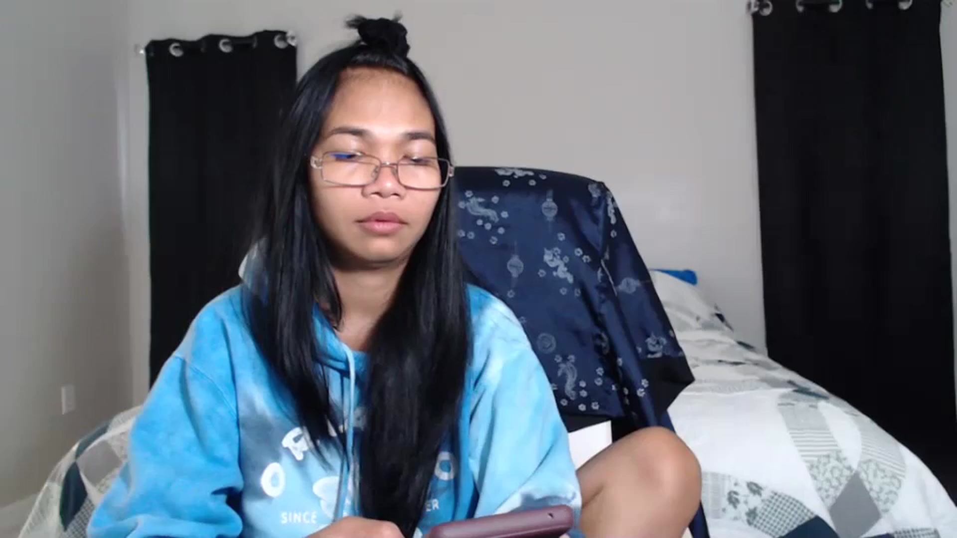 Gallery image thumbnail from Littlekai2023's myfreecams stream on, 04/20/2024, 14:43 image 13 of 20