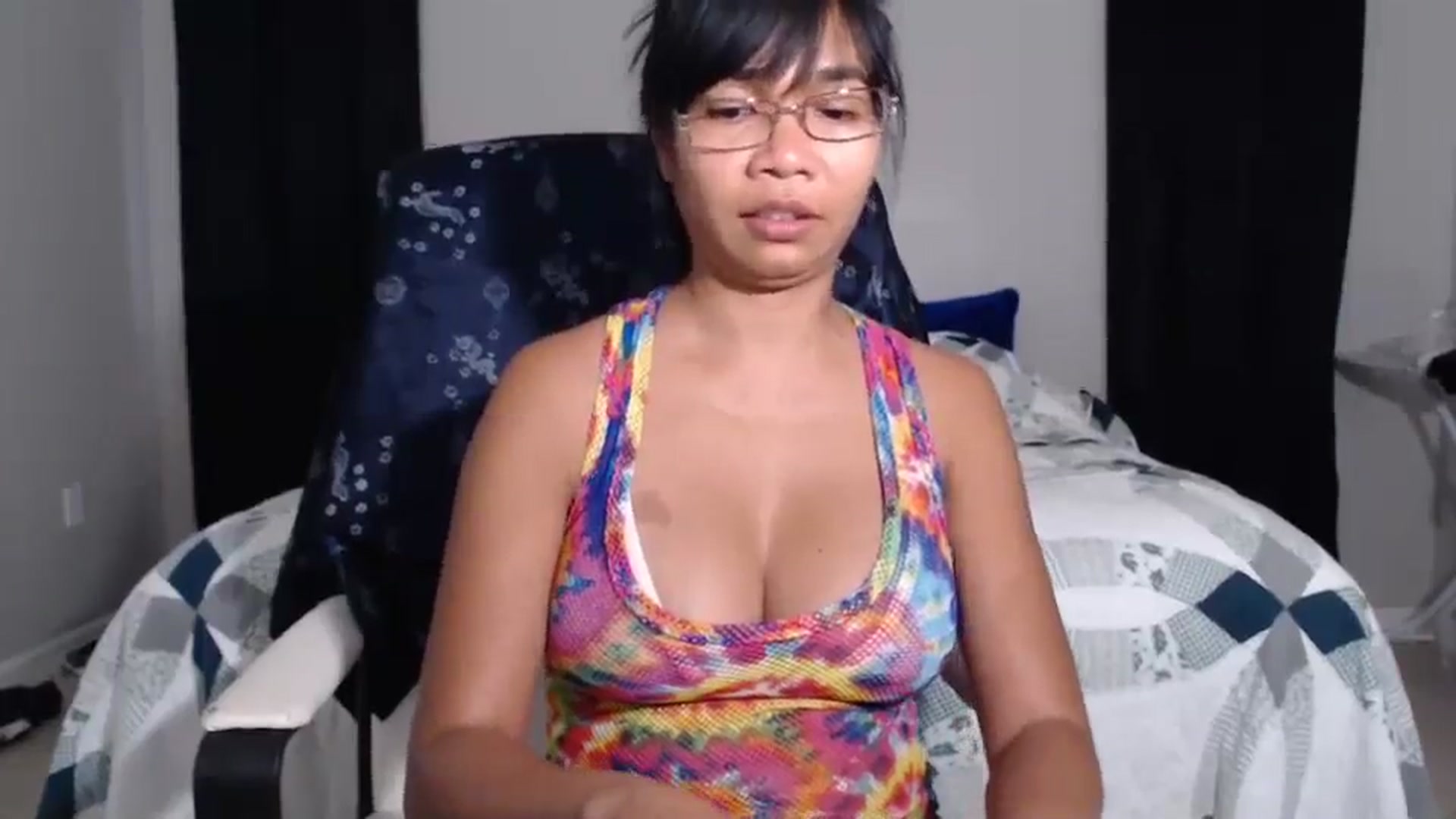 Gallery image thumbnail from Littlekai2023's myfreecams stream on, 04/30/2024, 24:00 image 3 of 20