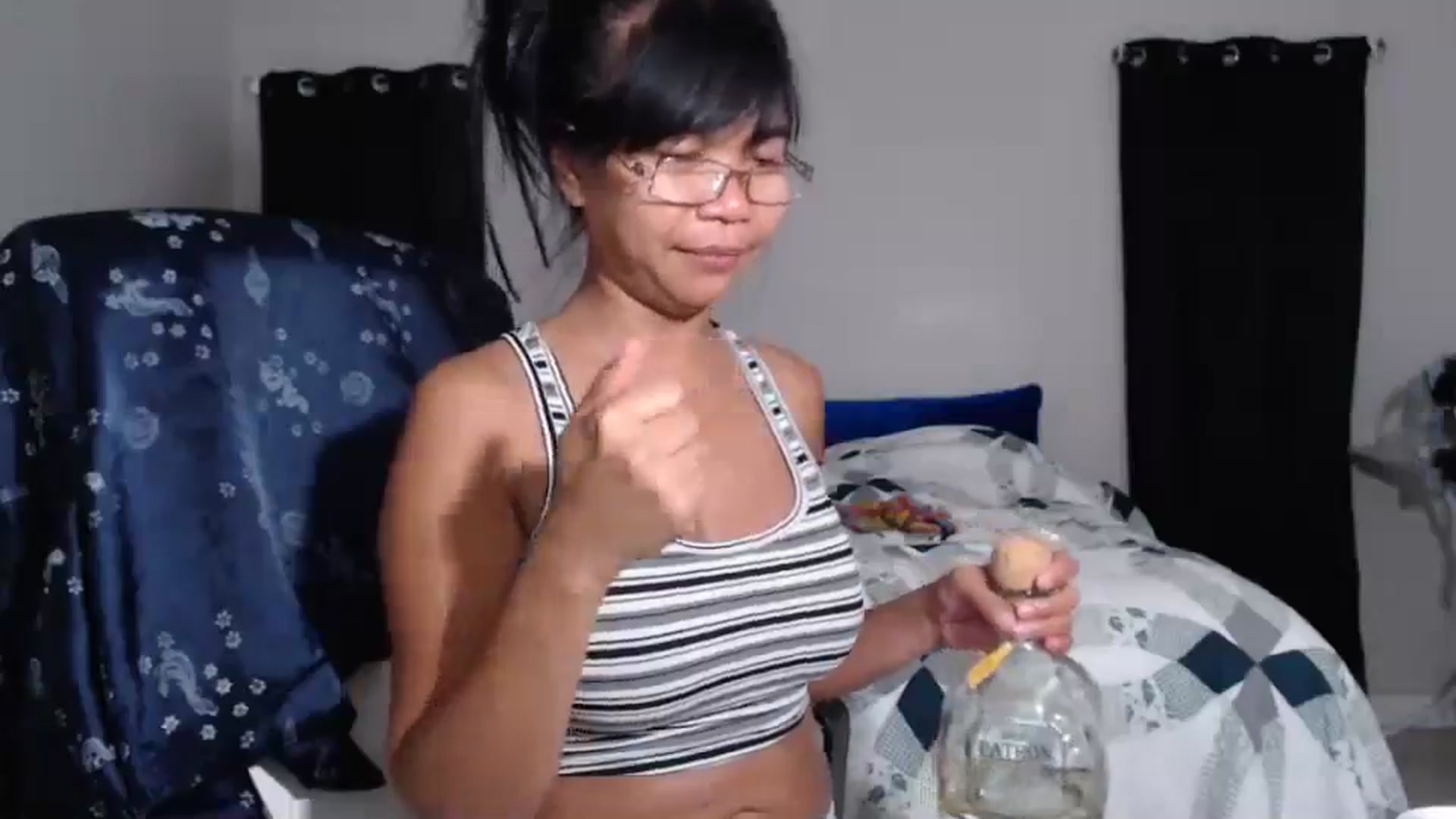 Gallery image thumbnail from Littlekai2023's myfreecams stream on, 04/30/2024, 03:00 image 19 of 20