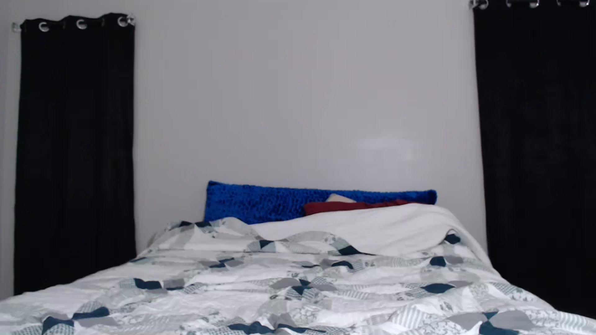 Gallery image thumbnail from Littlekai2023's myfreecams stream on, 05/03/2024, 04:39 image 7 of 20