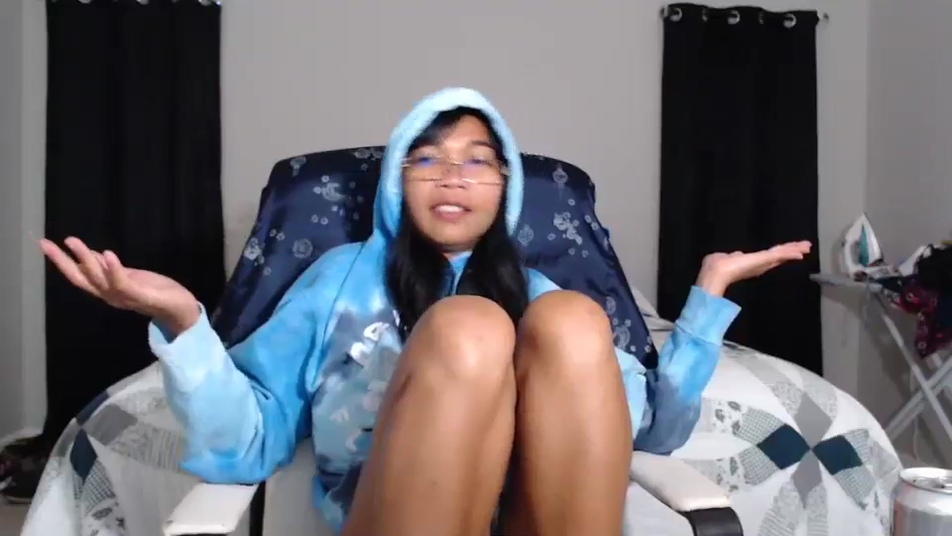 Gallery image thumbnail from Littlekai2023's myfreecams stream on, 05/07/2024, 03:22 image 15 of 20
