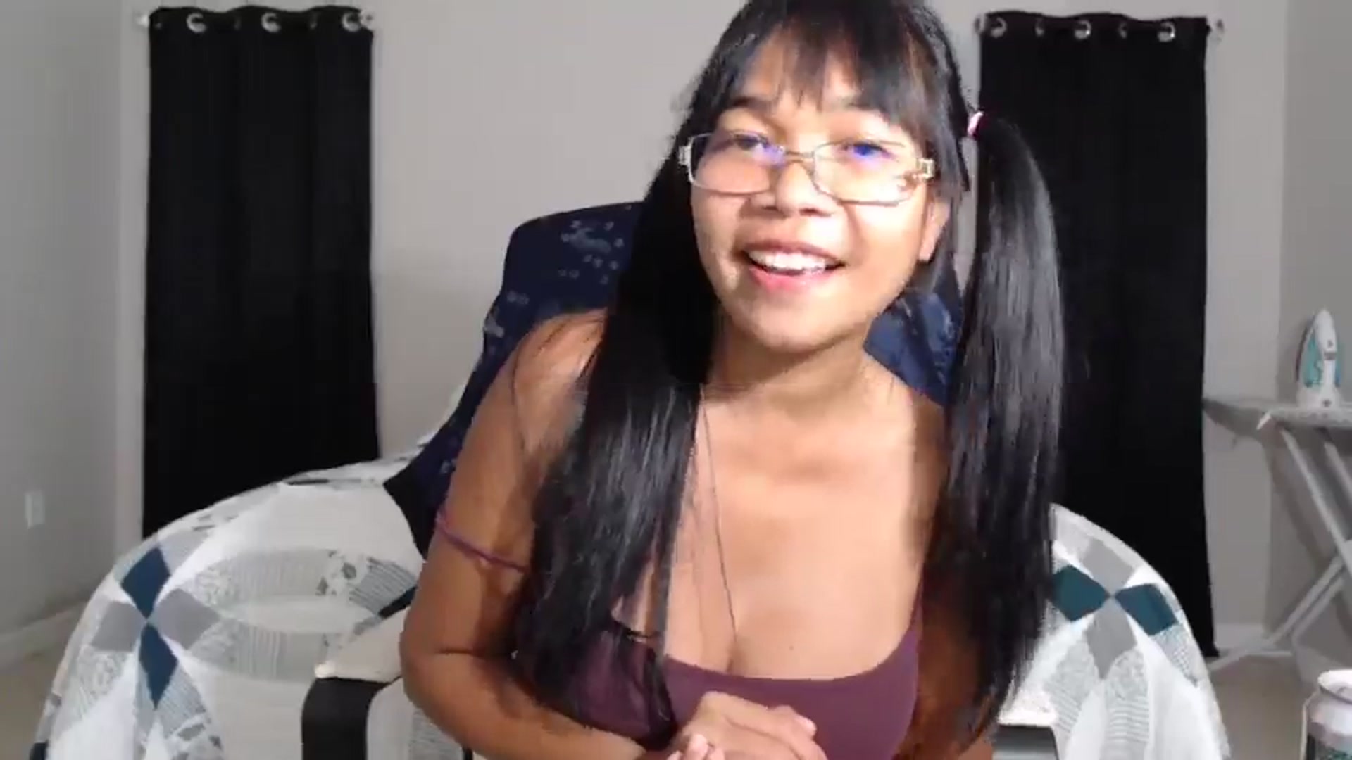Gallery image thumbnail from Littlekai2023's myfreecams stream on, 05/09/2024, 03:20 image 5 of 20