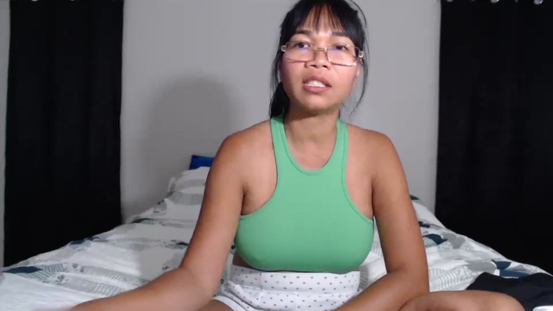 Gallery image thumbnail from Littlekai2023's myfreecams stream on, 05/11/2024, 02:57 image 10 of 20