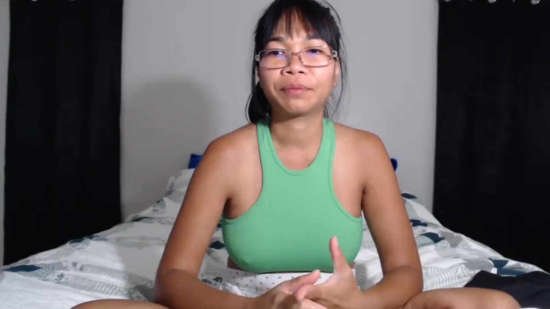 Gallery image thumbnail from Littlekai2023's myfreecams stream on, 05/11/2024, 02:57 image 11 of 20