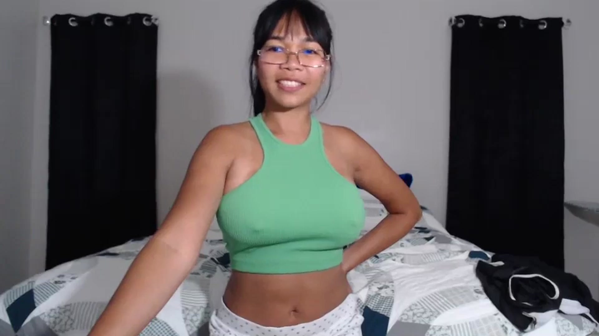 Gallery image thumbnail from Littlekai2023's myfreecams stream on, 05/11/2024, 02:57 image 14 of 20