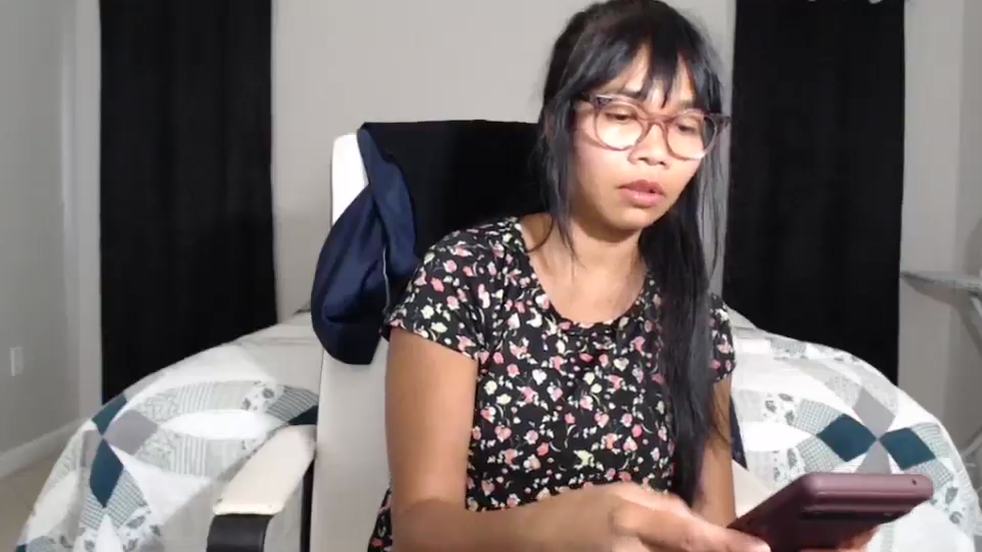 Gallery image thumbnail from Littlekai2023's myfreecams stream on, 05/13/2024, 24:00 image 7 of 20
