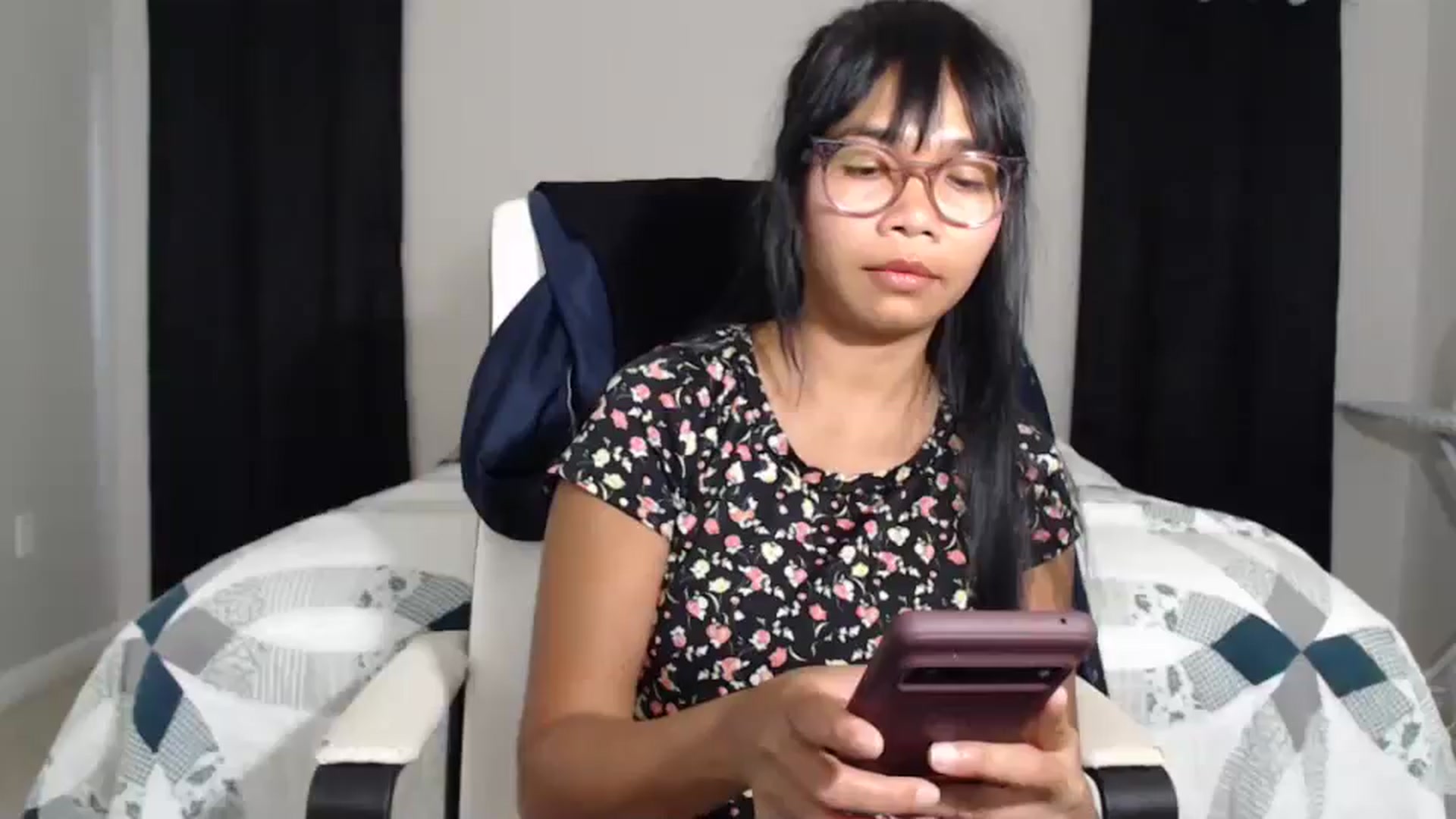 Gallery image thumbnail from Littlekai2023's myfreecams stream on, 05/13/2024, 24:00 image 6 of 20