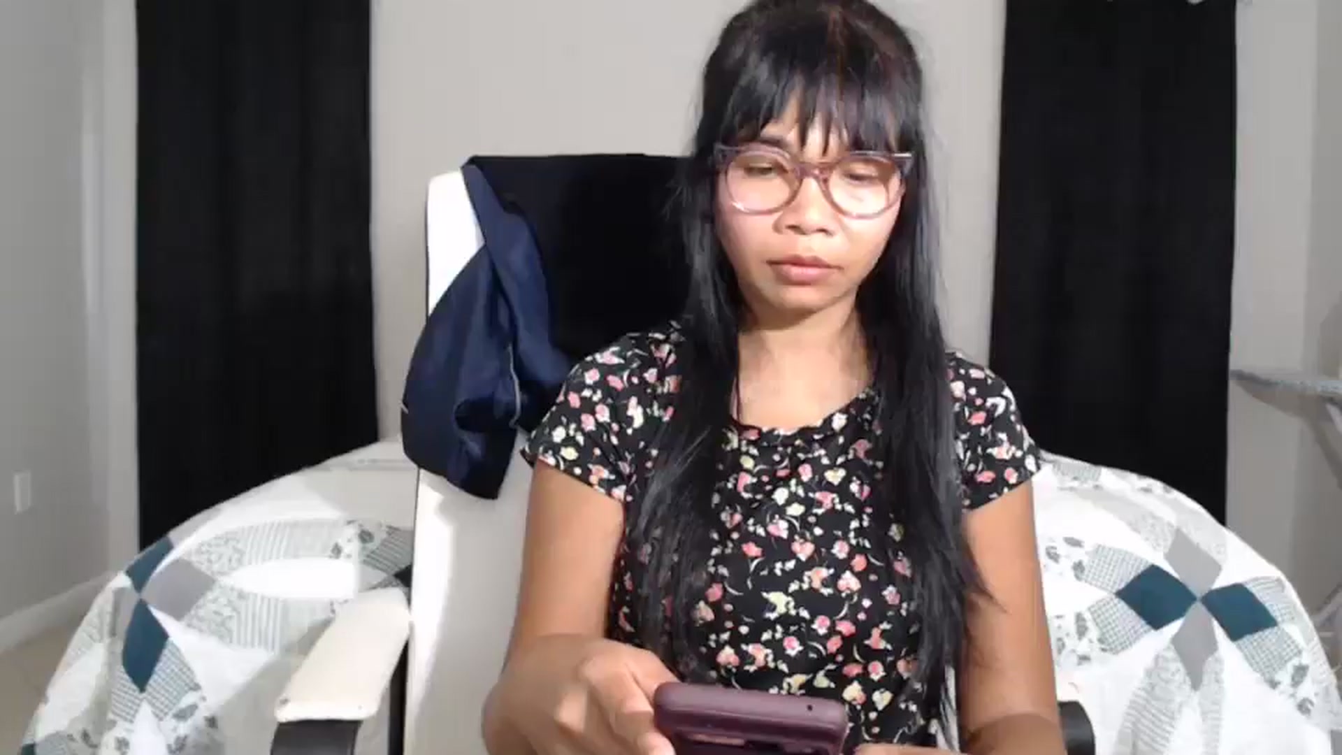 Gallery image thumbnail from Littlekai2023's myfreecams stream on, 05/13/2024, 24:00 image 12 of 20
