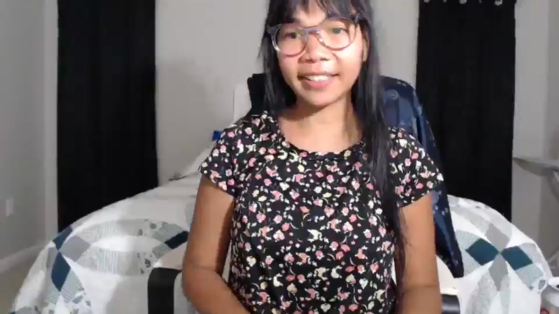 Gallery image thumbnail from Littlekai2023's myfreecams stream on, 05/13/2024, 03:14 image 19 of 20