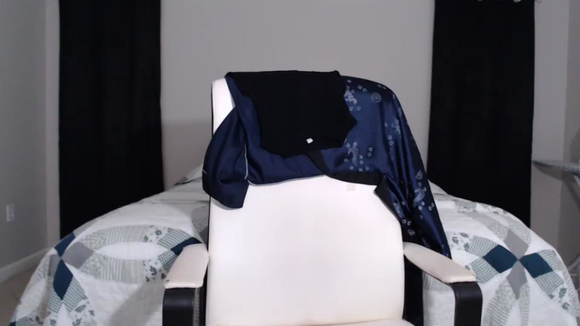 Gallery image thumbnail from Littlekai2023's myfreecams stream on, 05/13/2024, 03:14 image 3 of 20