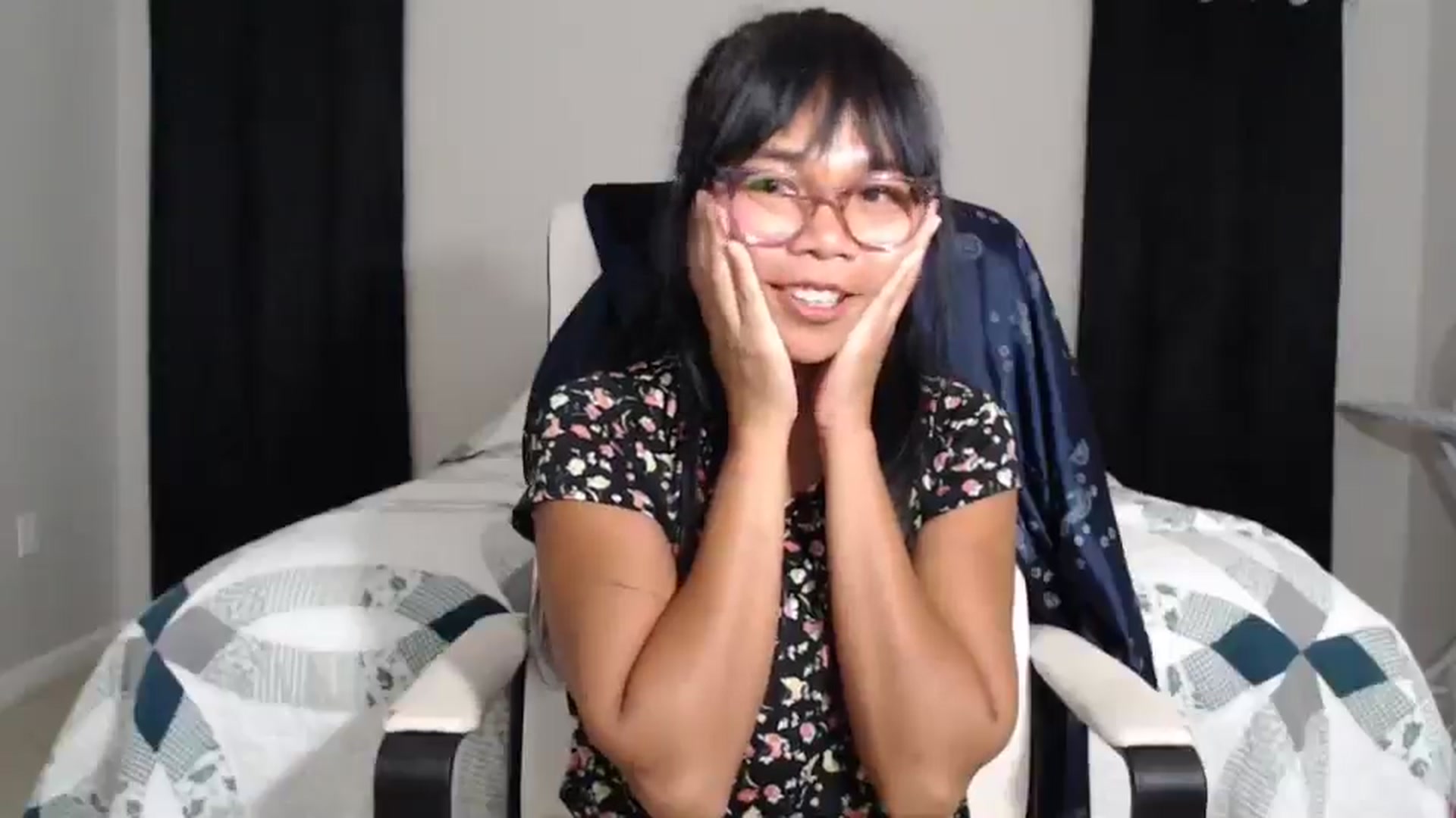 Gallery image thumbnail from Littlekai2023's myfreecams stream on, 05/13/2024, 03:14 image 8 of 20