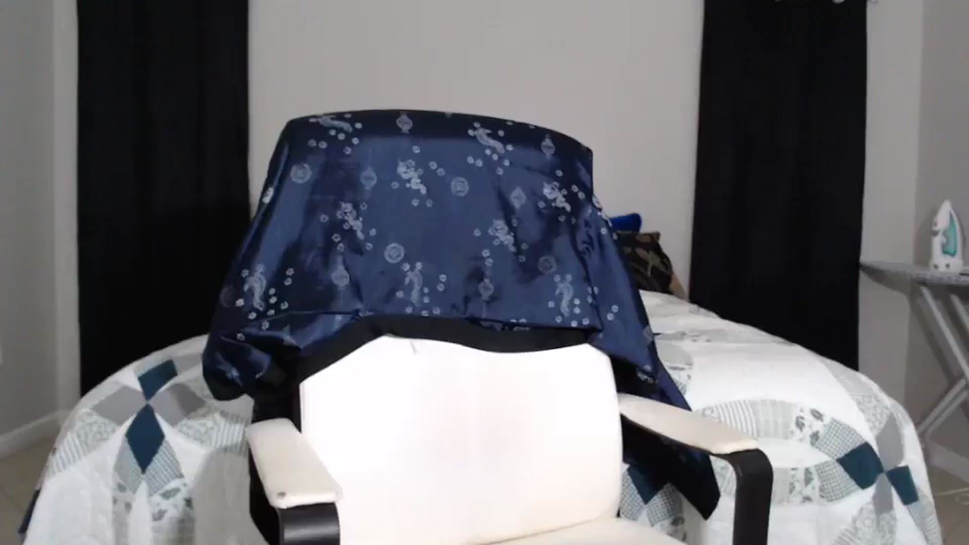 Gallery image thumbnail from Littlekai2023's myfreecams stream on, 05/14/2024, 03:13 image 10 of 20