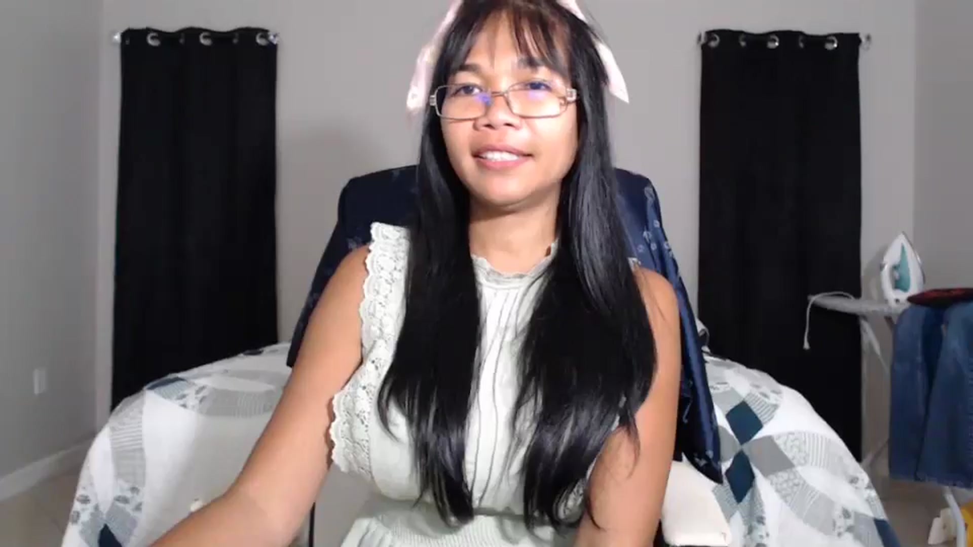 Gallery image thumbnail from Littlekai2023's myfreecams stream on, 05/19/2024, 02:17 image 18 of 20