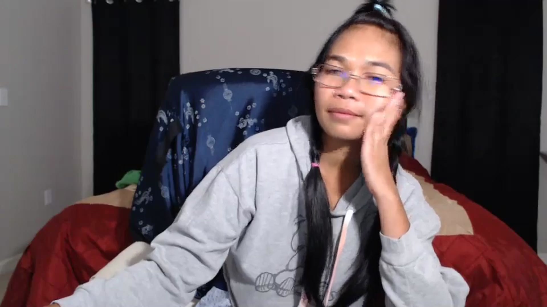 Gallery image thumbnail from Littlekai2023's myfreecams stream on, 05/24/2024, 03:34 image 18 of 20